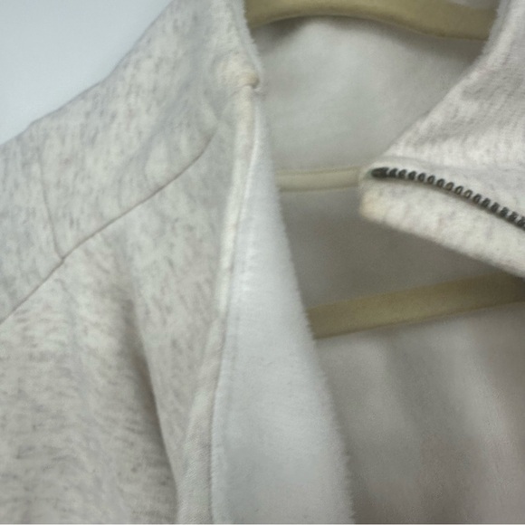 Athleta Cozy Karma Asym Pullover Oatmeal Heather Size Medium Cozy Sweatshirt - Picture 8 of 8